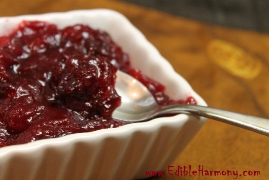 paleo cranberry sauce